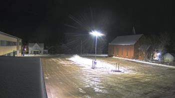 Weather camera view of Antwerp Primary School.