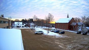 Weather camera view of Antwerp Primary School.