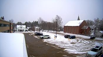Weather camera view of Antwerp Primary School.