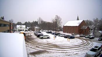 Weather camera view of Antwerp Primary School.