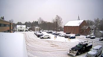 Weather camera view of Antwerp Primary School.