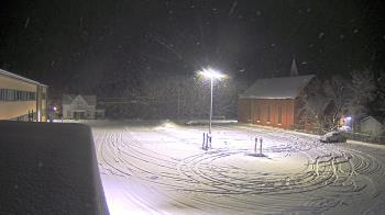 Weather camera view of Antwerp Primary School.