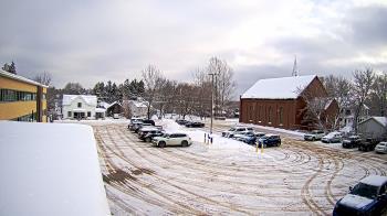 Weather camera view of Antwerp Primary School.
