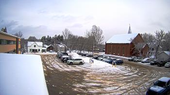 Weather camera view of Antwerp Primary School.