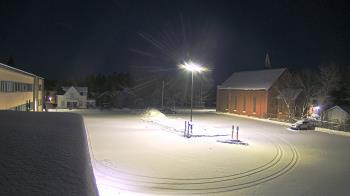 Weather camera view of Antwerp Primary School.