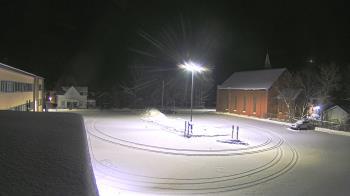 Weather camera view of Antwerp Primary School.