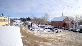 Weather camera view of Antwerp Primary School.