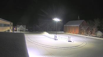 Weather camera view of Antwerp Primary School.
