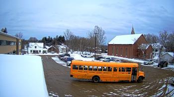 Weather camera view of Antwerp Primary School.
