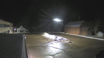 Weather camera view of Antwerp Primary School.