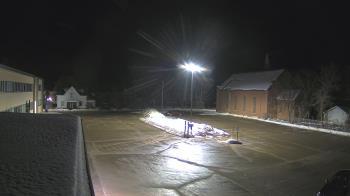 Weather camera view of Antwerp Primary School.