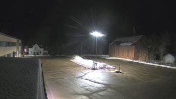 Weather camera view of Antwerp Primary School.