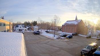 Weather camera view of Antwerp Primary School.
