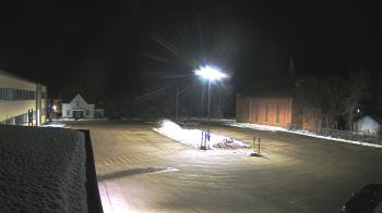 Weather camera view of Antwerp Primary School.