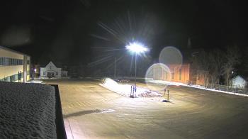 Weather camera view of Antwerp Primary School.