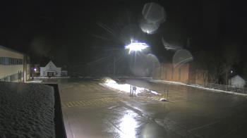 Weather camera view of Antwerp Primary School.