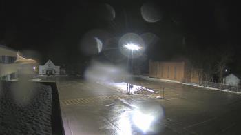 Weather camera view of Antwerp Primary School.