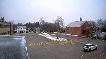 Weather camera view of Antwerp Primary School.