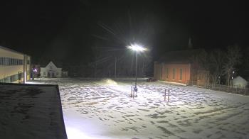 Weather camera view of Antwerp Primary School.