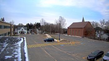 Weather camera view of Antwerp Primary School.