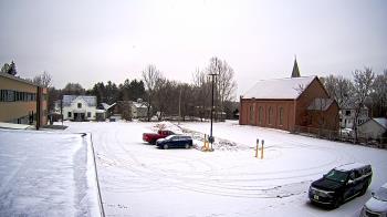 Weather camera view of Antwerp Primary School.