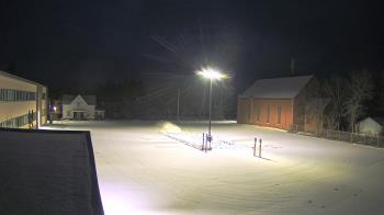 Weather camera view of Antwerp Primary School.
