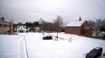 Weather camera view of Antwerp Primary School.