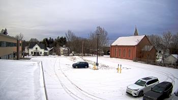 Weather camera view of Antwerp Primary School.