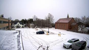 Weather camera view of Antwerp Primary School.