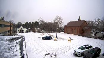 Weather camera view of Antwerp Primary School.