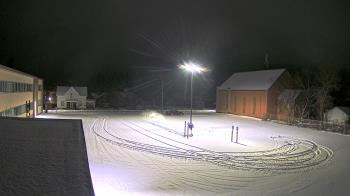Weather camera view of Antwerp Primary School.