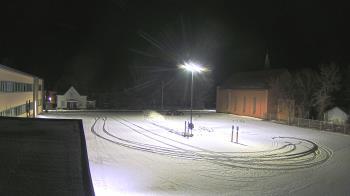 Weather camera view of Antwerp Primary School.