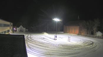 Weather camera view of Antwerp Primary School.