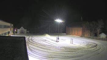 Weather camera view of Antwerp Primary School.