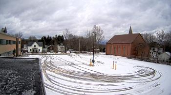 Weather camera view of Antwerp Primary School.