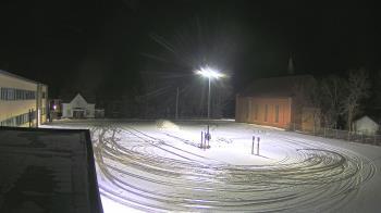 Weather camera view of Antwerp Primary School.