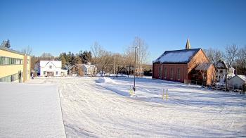 Weather camera view of Antwerp Primary School.