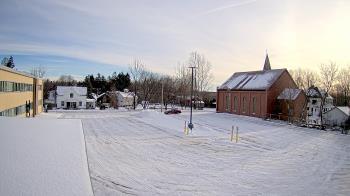 Weather camera view of Antwerp Primary School.