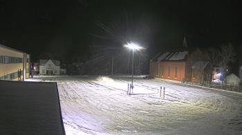 Weather camera view of Antwerp Primary School.