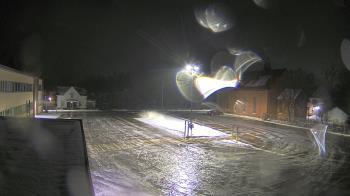 Weather camera view of Antwerp Primary School.