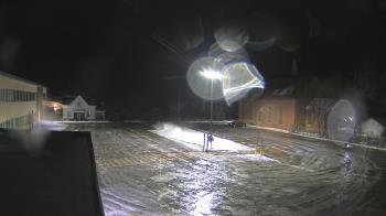 Weather camera view of Antwerp Primary School.