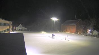 Weather camera view of Antwerp Primary School.