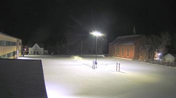 Weather camera view of Antwerp Primary School.