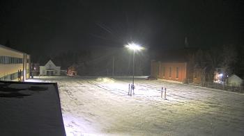 Weather camera view of Antwerp Primary School.