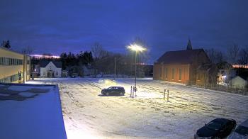 Weather camera view of Antwerp Primary School.