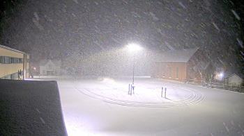 Weather camera view of Antwerp Primary School.