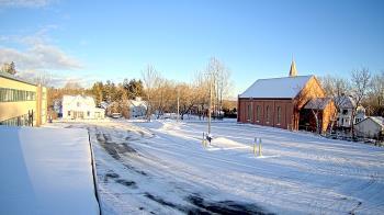 Weather camera view of Antwerp Primary School.