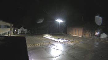 Weather camera view of Antwerp Primary School.