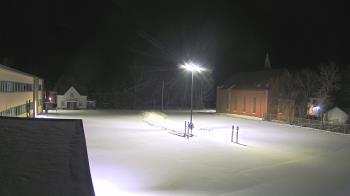 Weather camera view of Antwerp Primary School.
