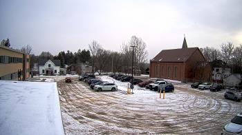 Weather camera view of Antwerp Primary School.
